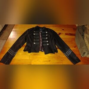 Elegant Black Button-Detail Blazer